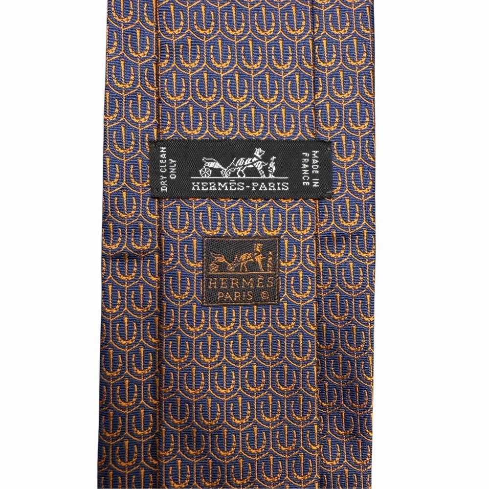 Hermes NEW Mens Recent Tie Horseshoes Orange/Blue 655684T 3 1/8" (W) x 60.5" (L)